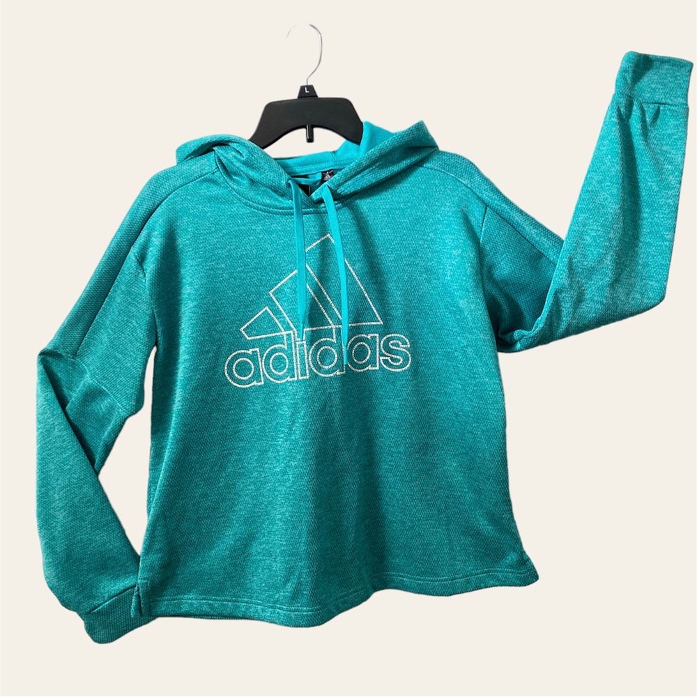 Loose fit, cropped Adidas Hoodie